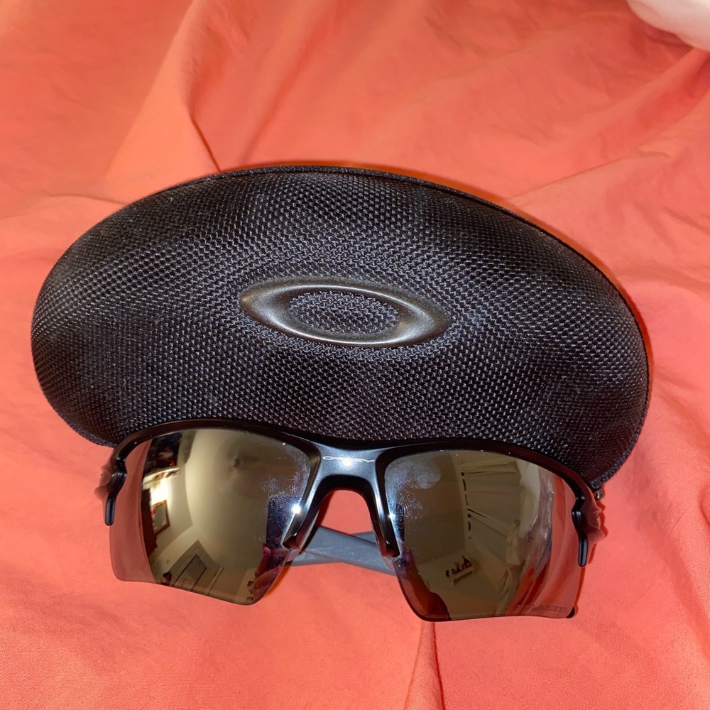 Oakley Flak 2.0 women’s sunglasses